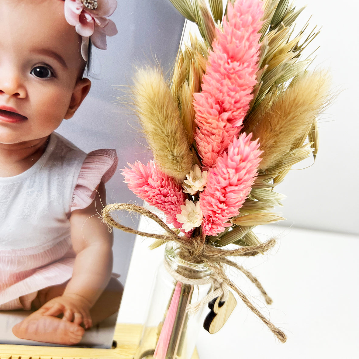 Personalised Dried Flower Photo Stand (2 flower options)