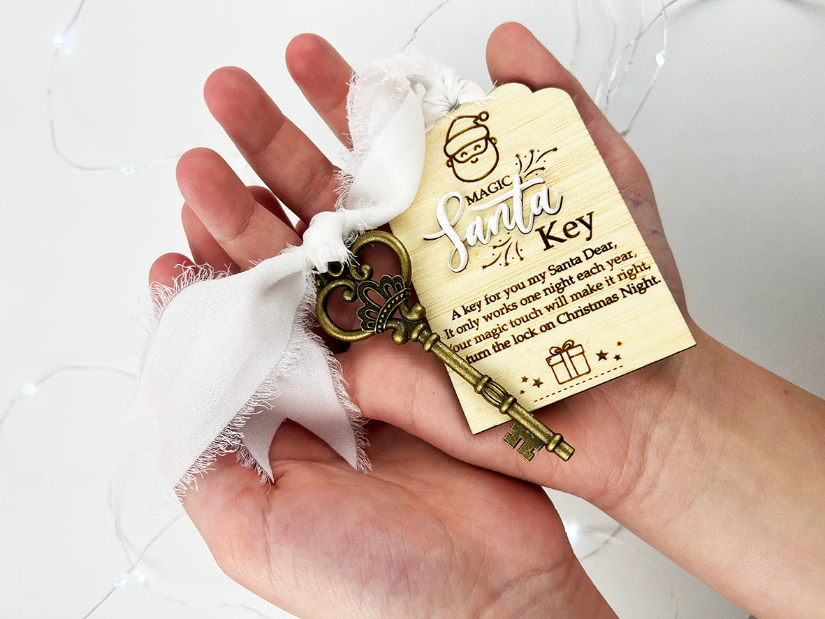 SALE! Santa Key & Keyring (1 left!)
