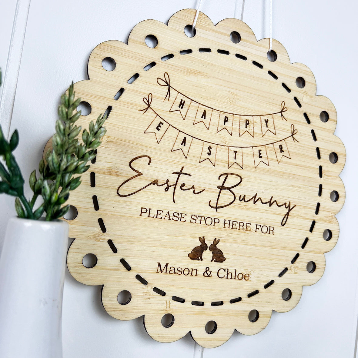 Easter Bunny Scalloped Please Stop Here Wall Plaque