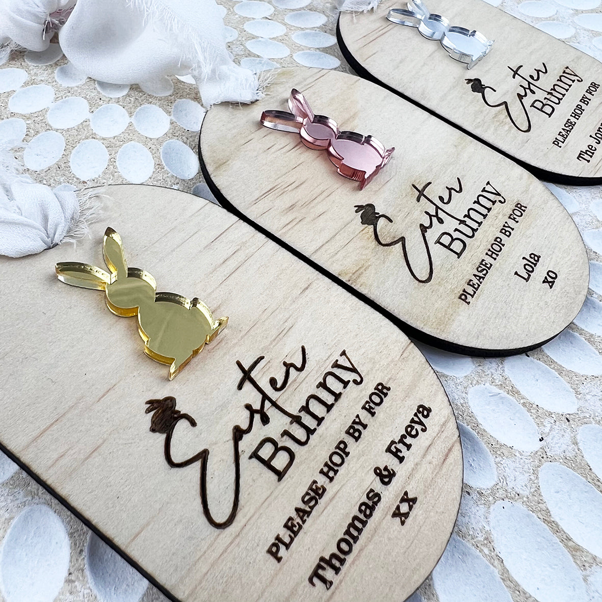 Easter Bunny's Mirror Key & Keyring (3 colours)