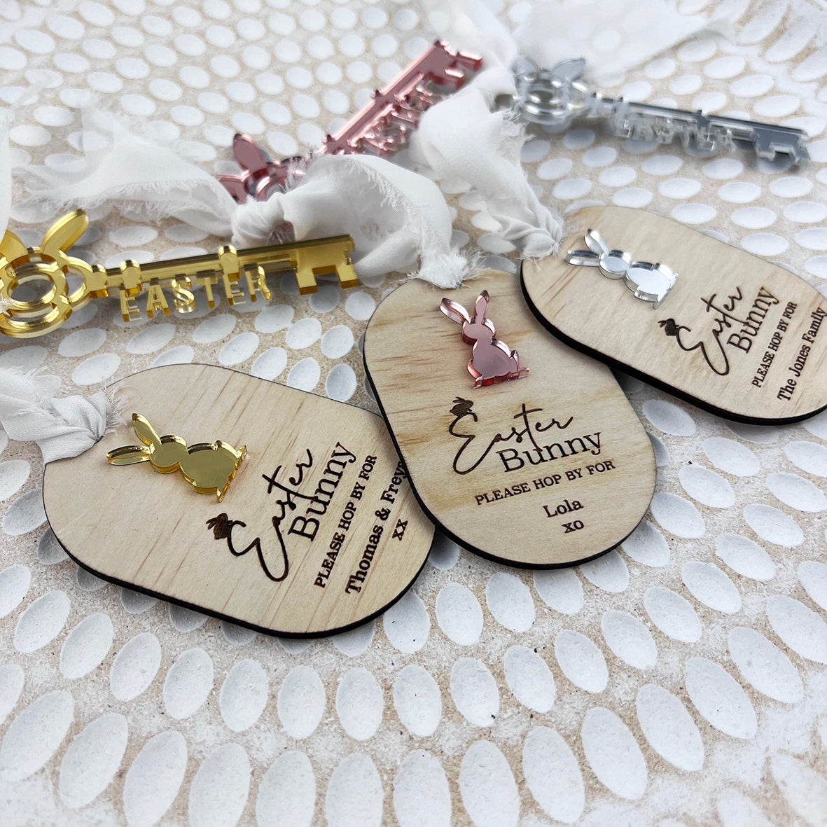 Easter Bunny's Mirror Key & Keyring (3 colours)