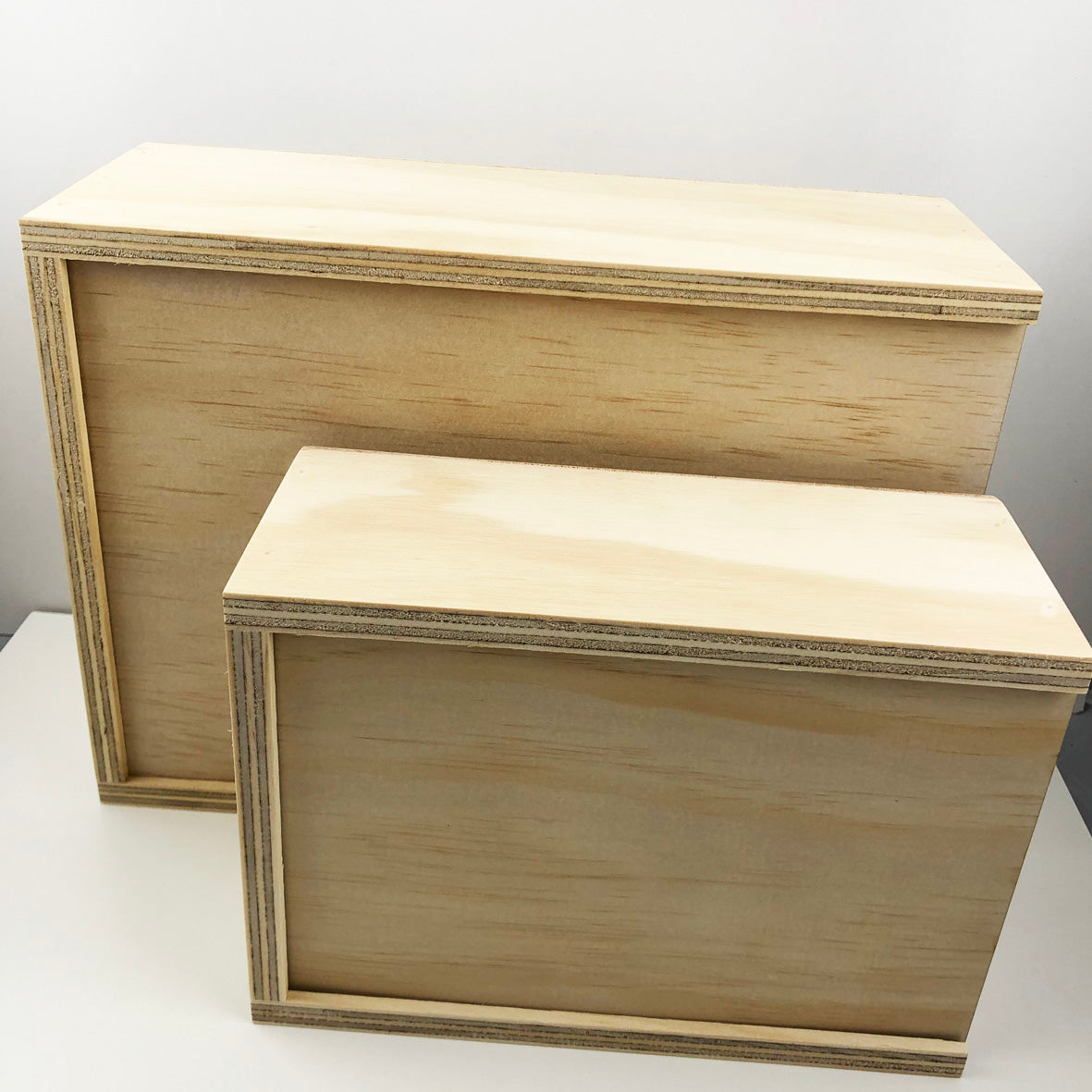Personalised Wreath Easter Keepsake Box
