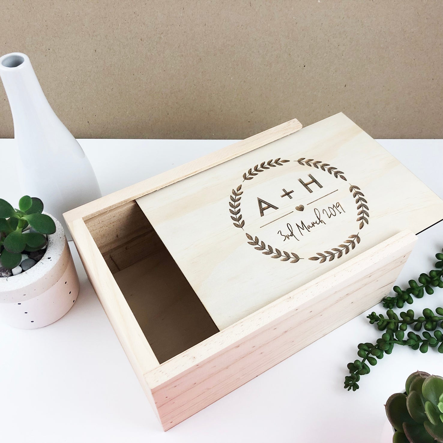 Initial Wreath Keepsake Box