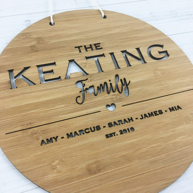 The Family Wall Hanging (round)